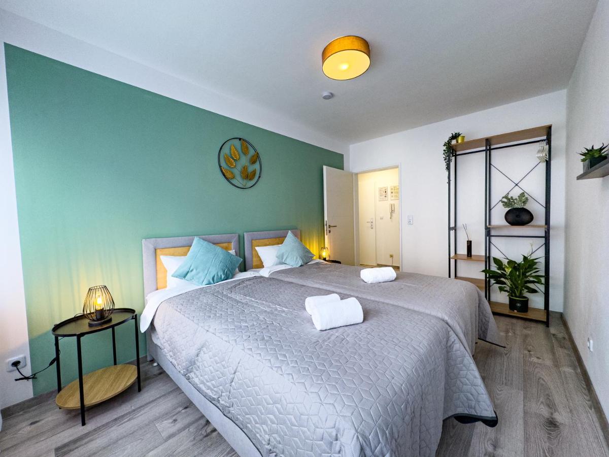 Immostay #6 - Ferienhaus 4 Zimmer Fuer 8 Personen, Wifi & Zentrum BRE Eksteriør billede