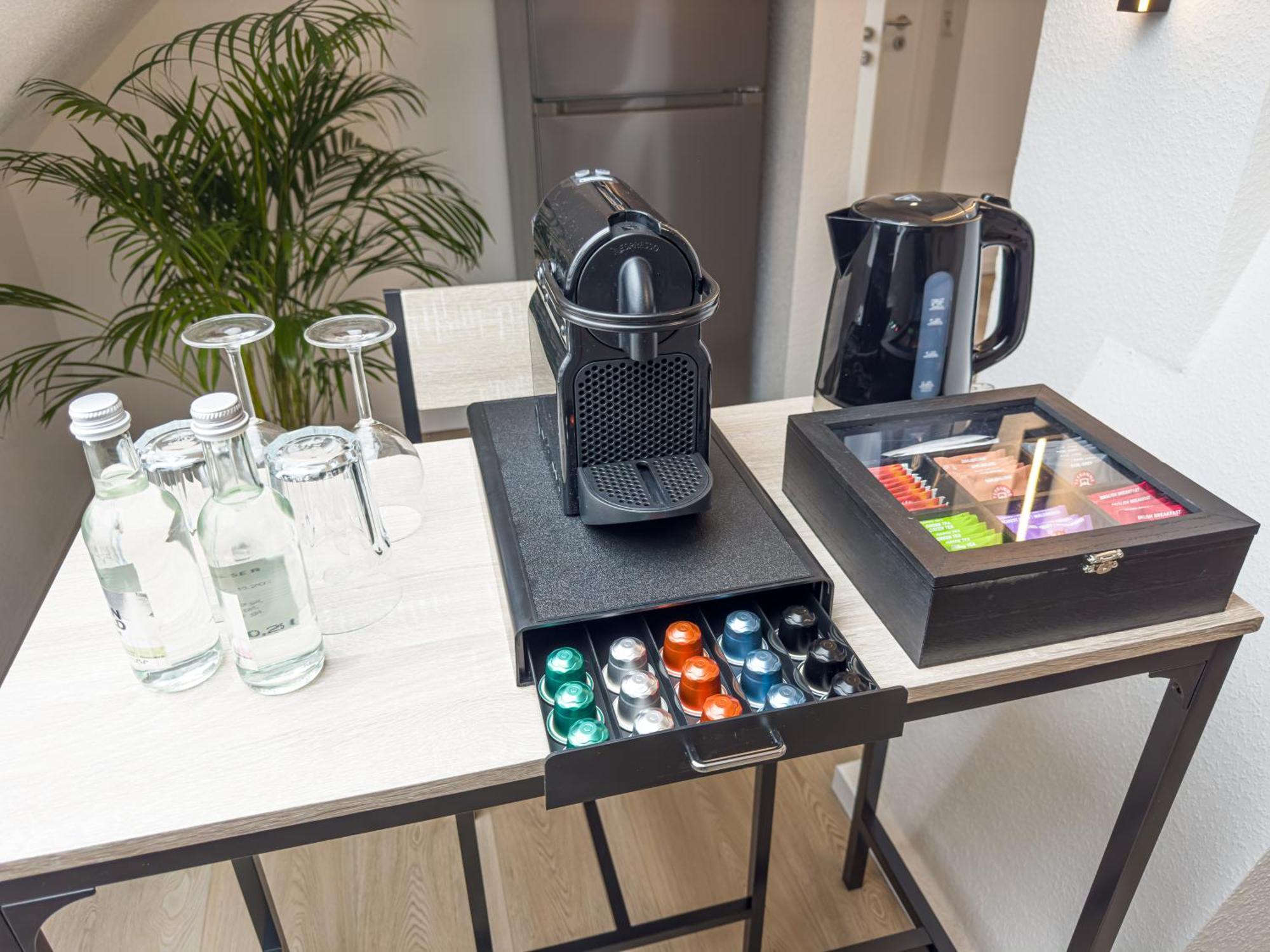 Immostay #6 - Ferienhaus 4 Zimmer Fuer 8 Personen, Wifi & Zentrum BRE Eksteriør billede